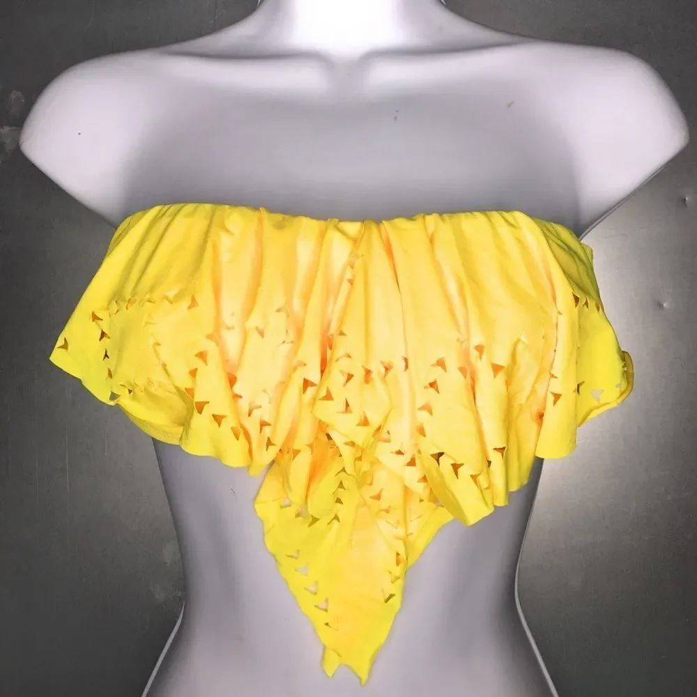 L*Space Flutter Bandeau Bikini Top‎